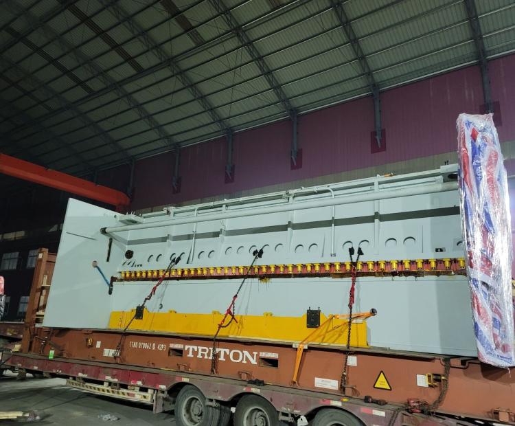 Những lô hàng quá khổ