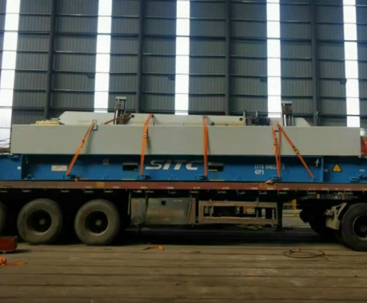 Nhập khẩu MÁY CẮT KIM LOẠI